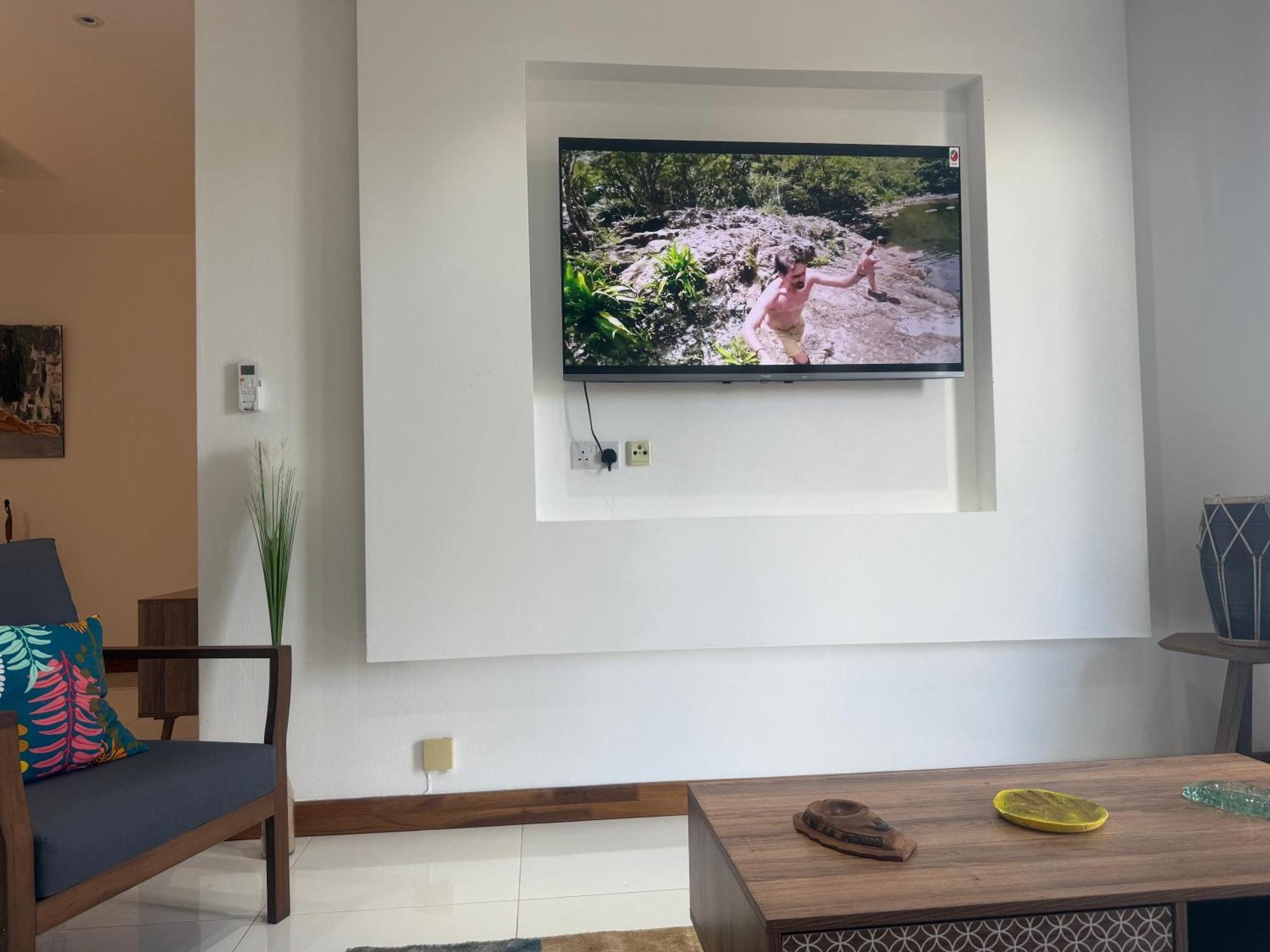 Kensington Seaviews Apartment *