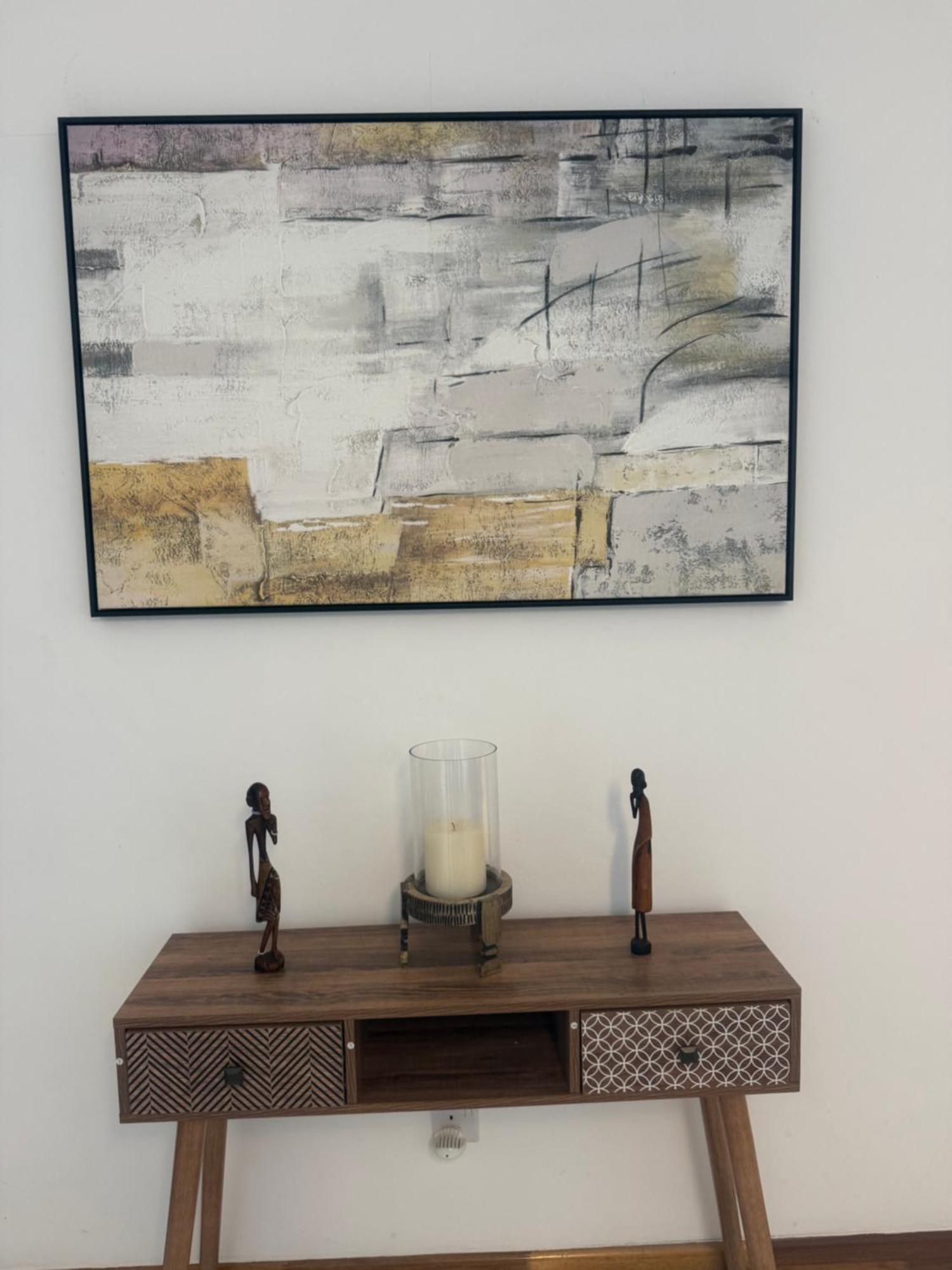 Kensington Seaviews Apartment